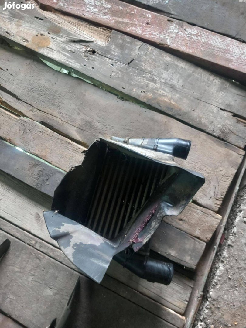 Audi A4 b5 /Vw Passat B5 Intercoller (Postázom is)
