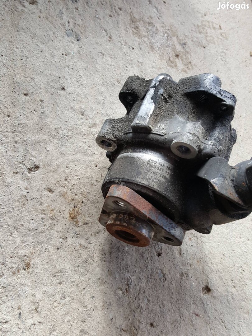 Audi A4 b6.b7 szervo szivattyú eladó 10e.ft darabja