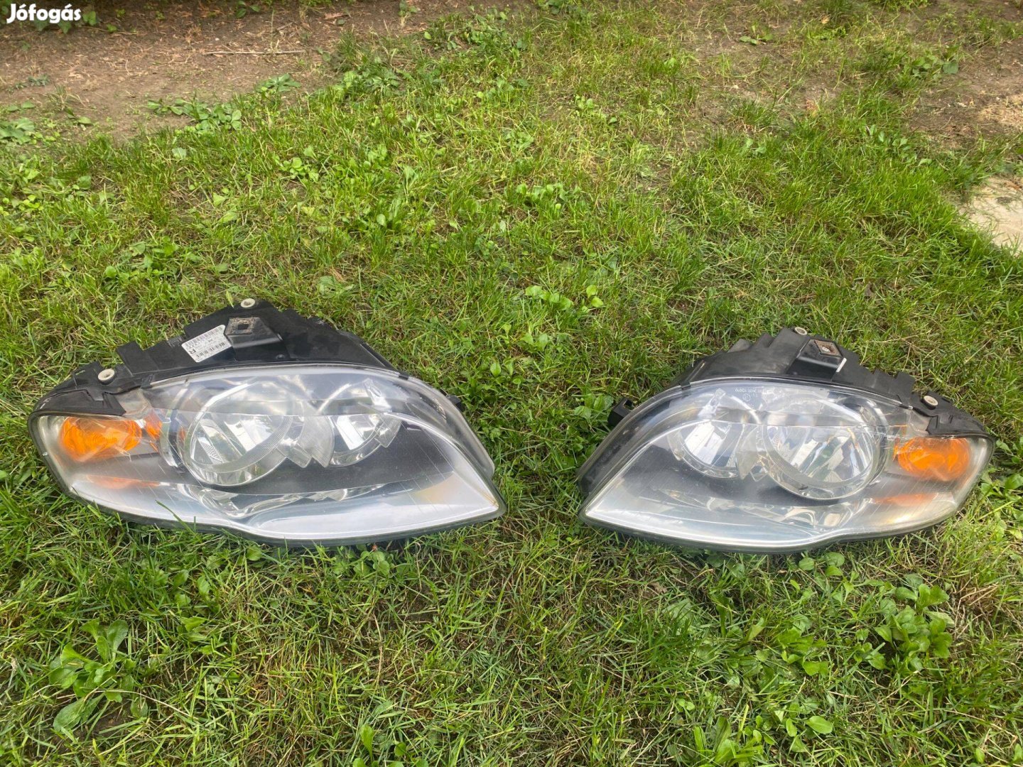 Audi A4 b7 fényszóró pár