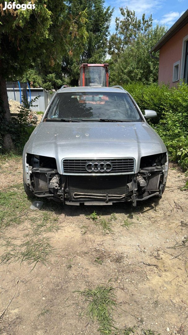 Audi A4 bontásból eladó egyben 150.000 Ft.