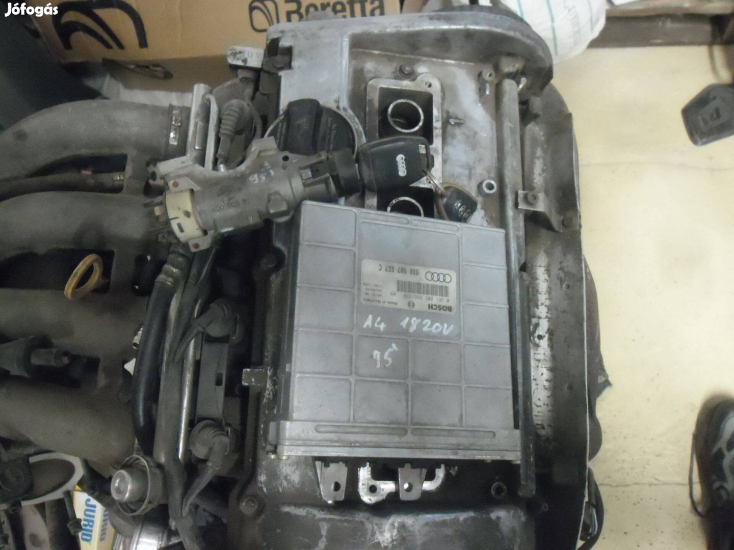 Audi A4 komplett motor eladó!