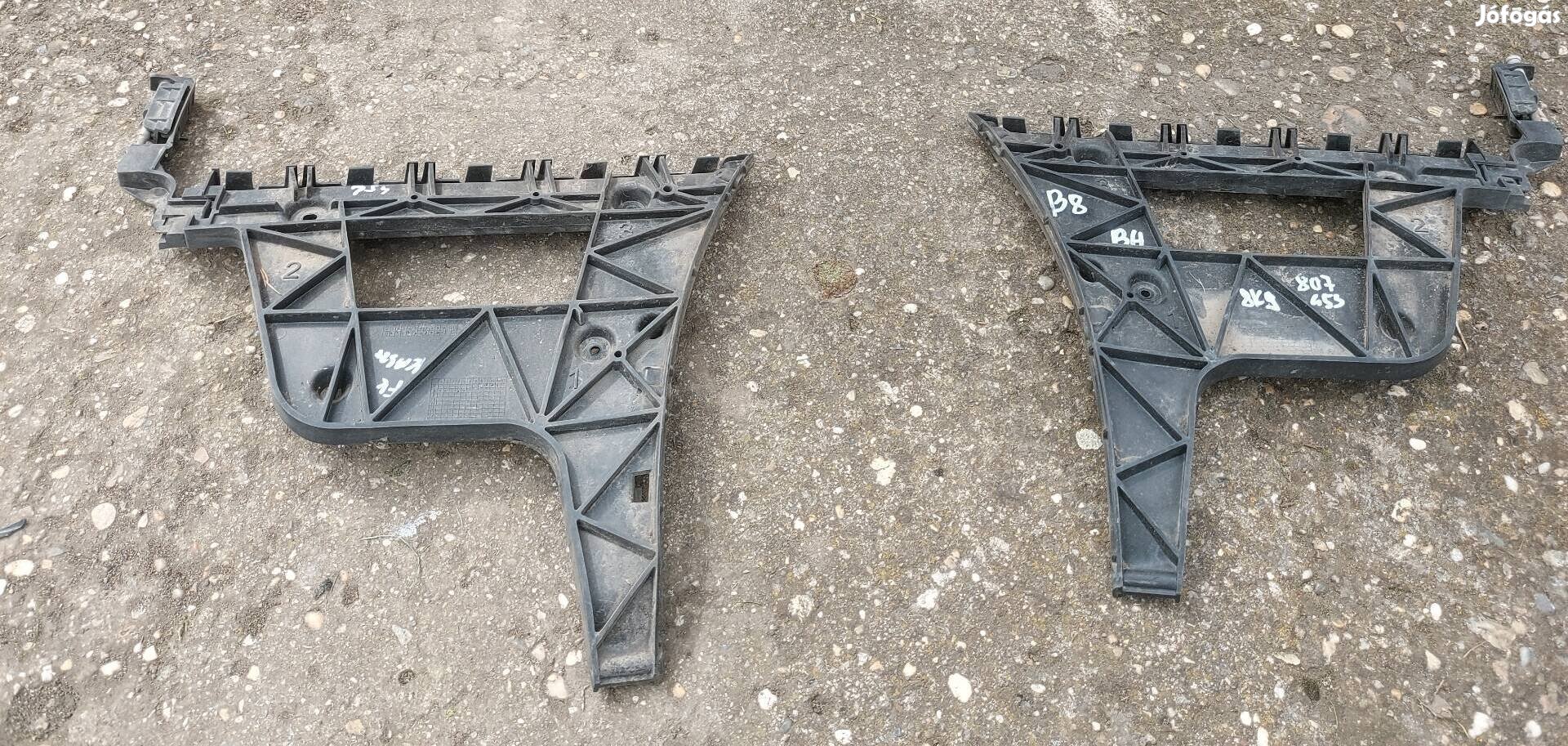 Audi A4 lökháritó tartó elem