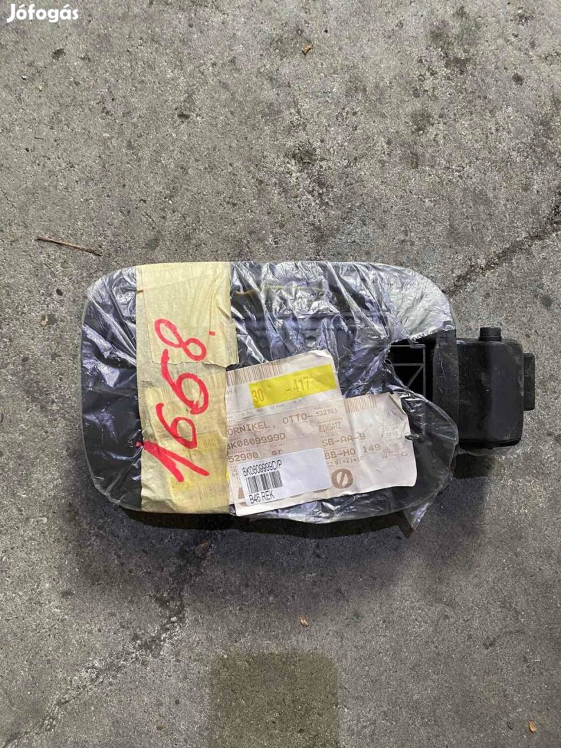 Audi A4 tanksapka betét 8K0809999D