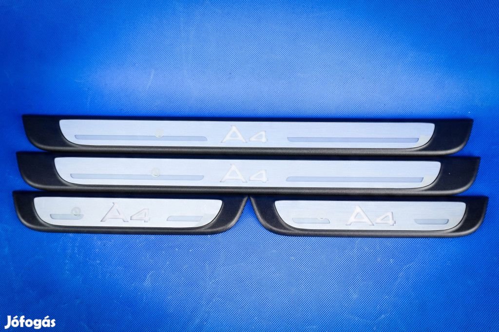 Audi A4 új, gyári világítós küszöbdíszléc 8K0071300