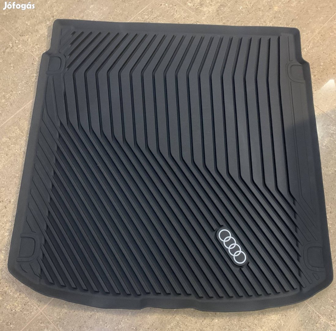 Audi A5 Avant gumiszőnyeg garnitúra