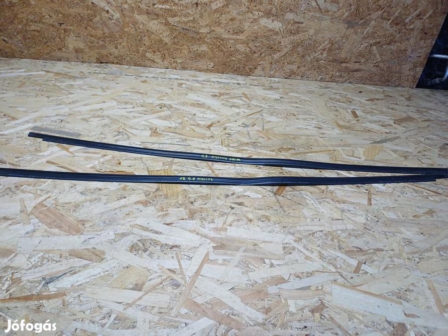 Audi A5 2007-2017 Első Ajtó Gumi Kéder Pár