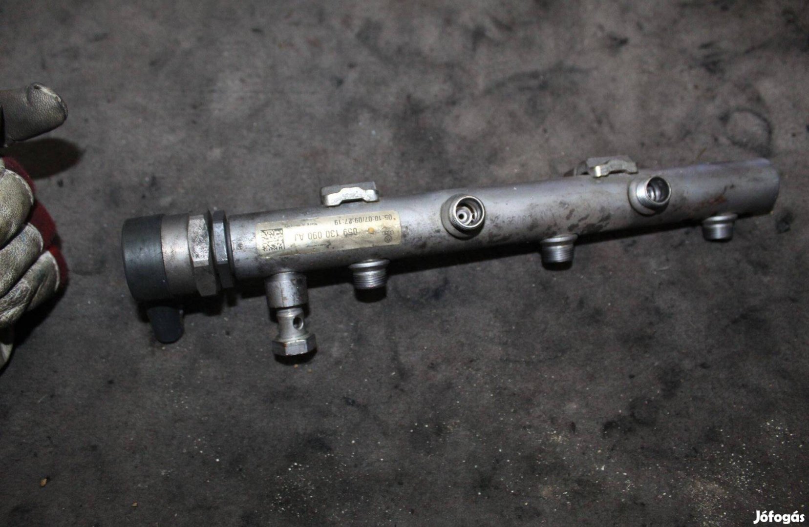 Audi A5 (B8 - 8T) Rail cső 059130090aj