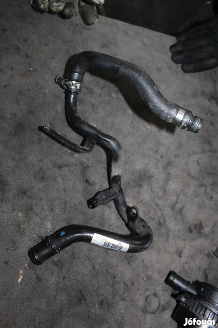 Audi A5 (B8 - 8T) Vízcső 059121070b