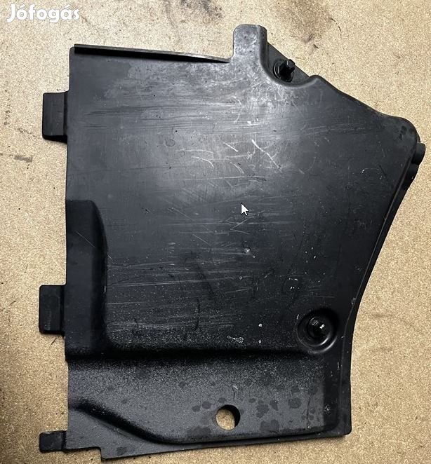 Audi A5 (B9 - 8W), Audi A4 (B9 - 8W) alváz burkolat 8w0825201
