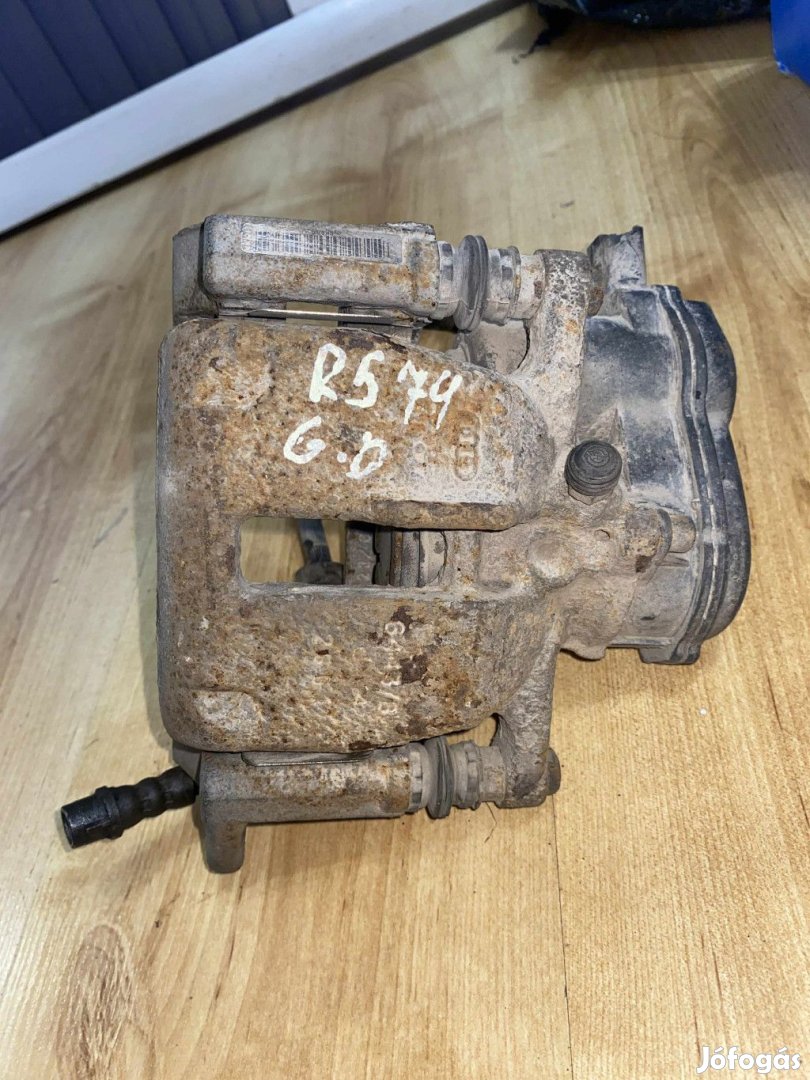 Audi A5, Q5 jobb hátsó féknyereg 8K0615403C