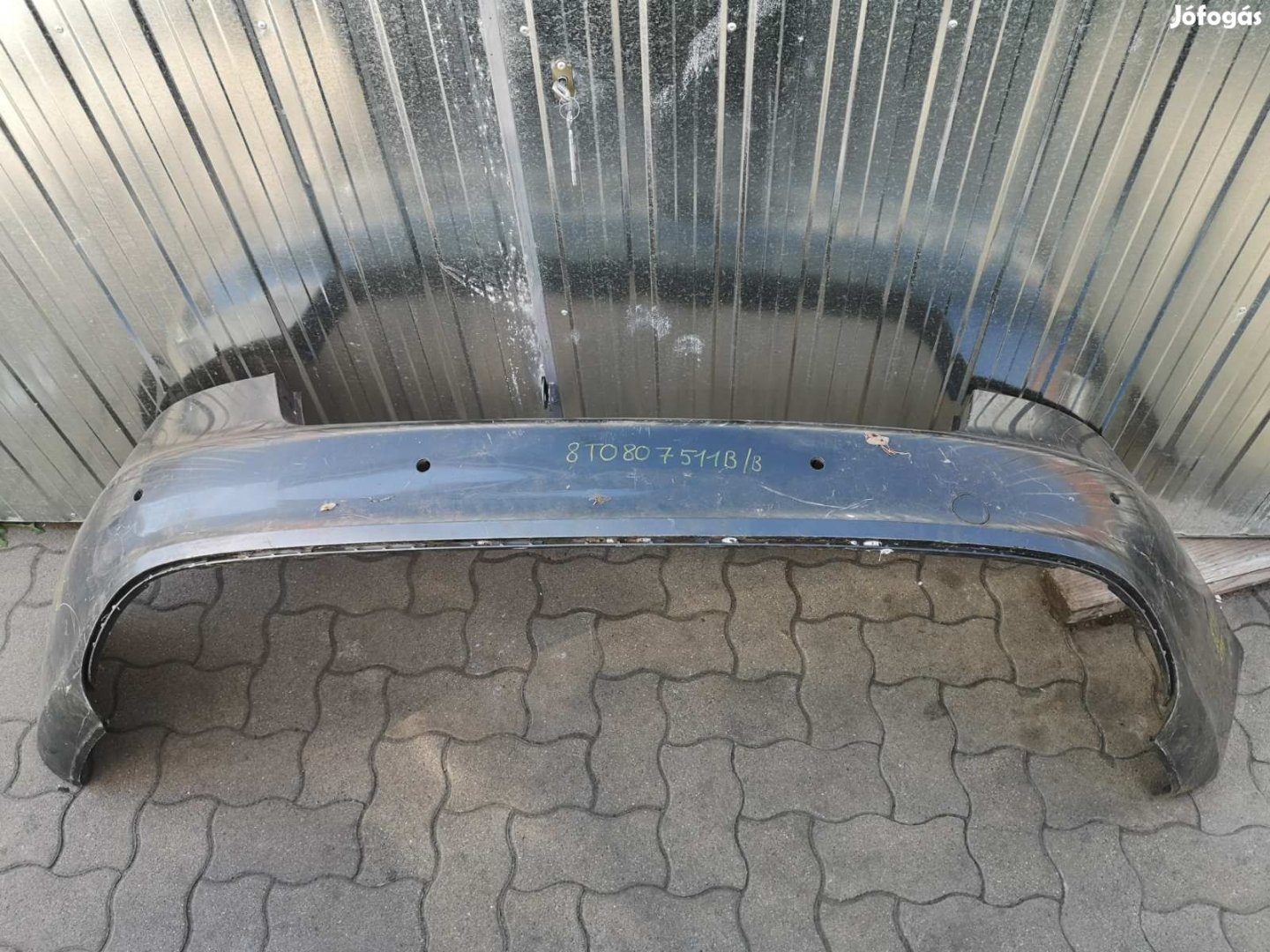 Audi A5 hátsó lökhárító 8T0807511B eladó