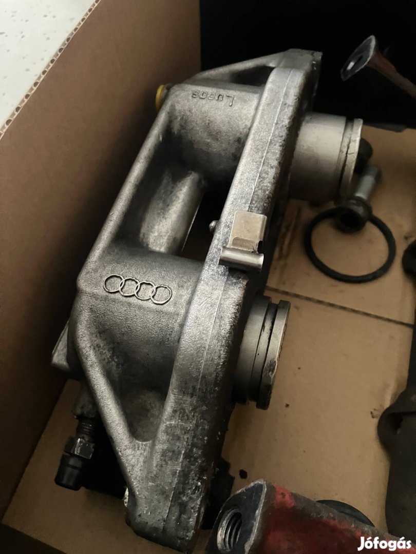 Audi A6 2001-nagy fék-10 000 Ft