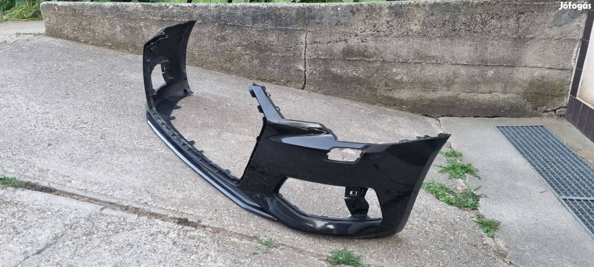 Audi A6 2018- Első lökhárító 4K0807437 lámpamosós