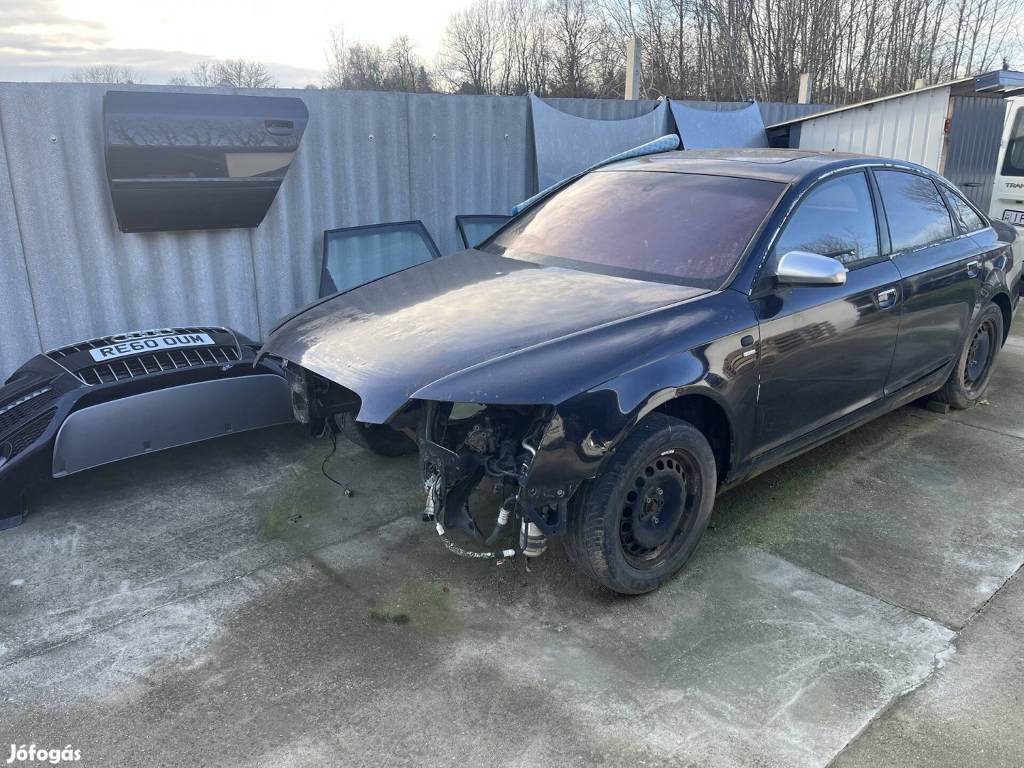 Audi A6 4F megmaradt alkatrészek