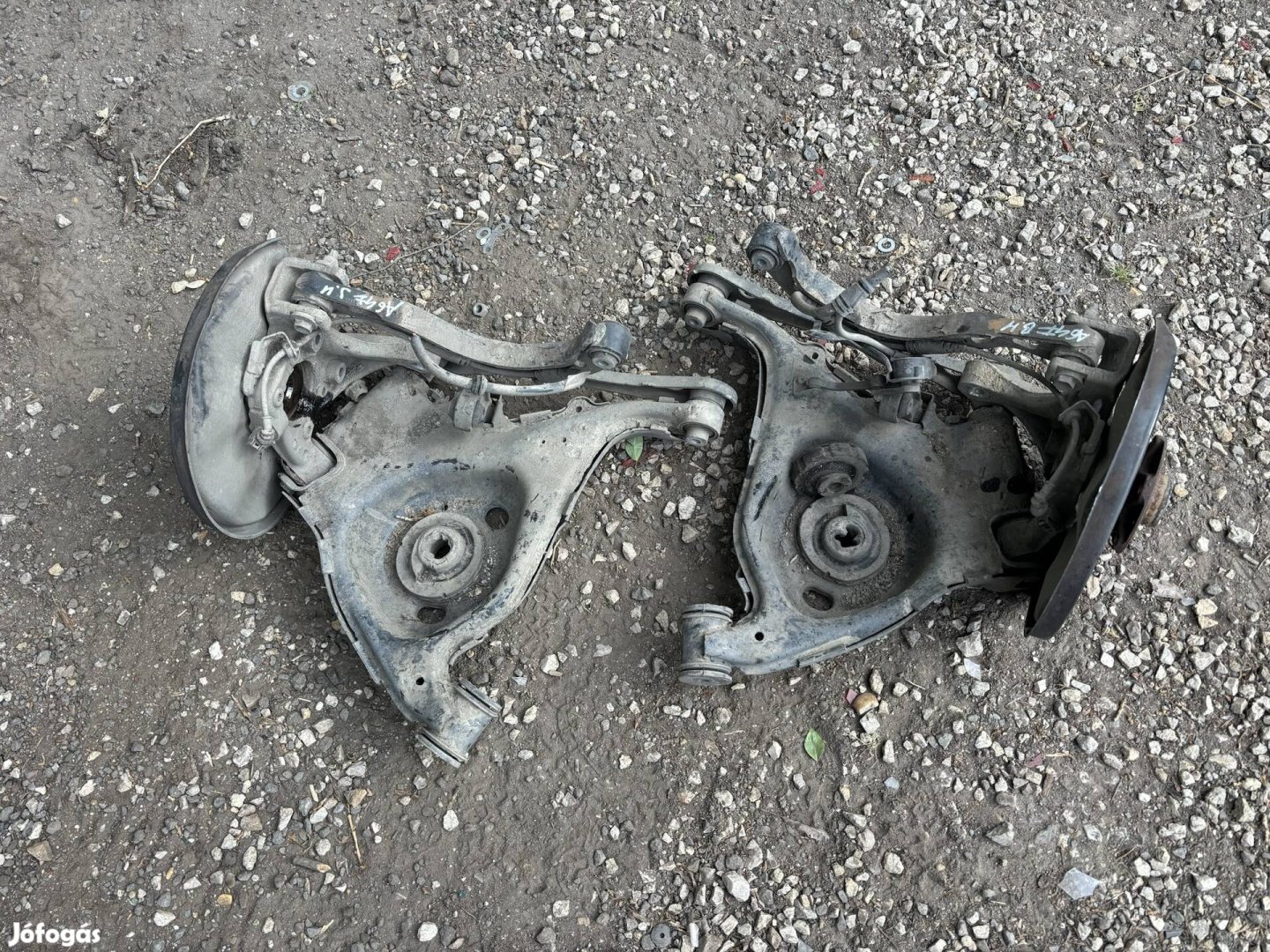 Audi A6 4F quattro hátsó kerék agy csonkállvány 
