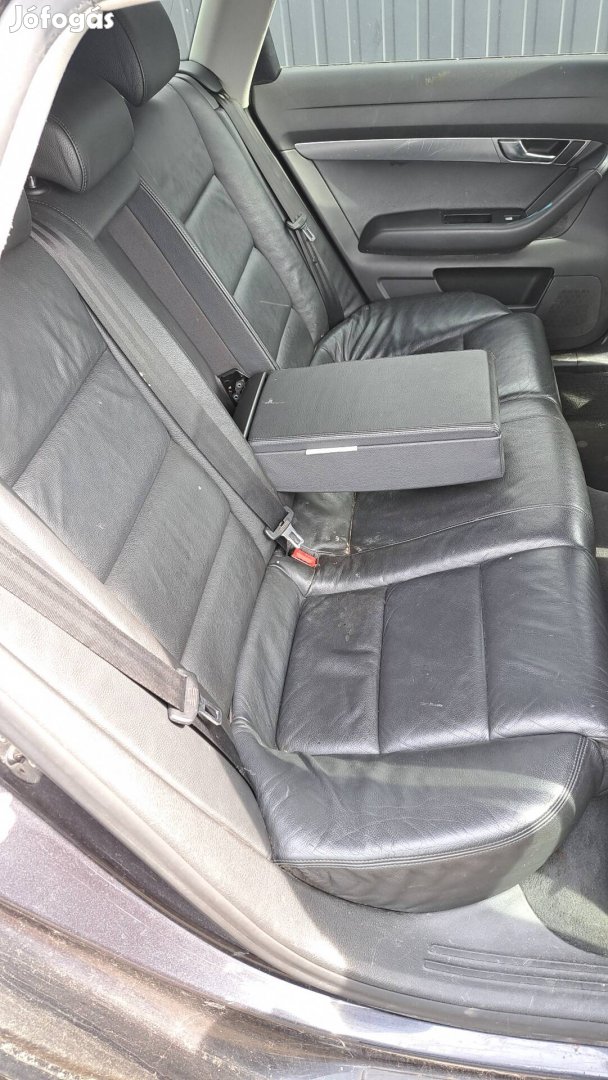 Audi A6 4f Avant bőrülés garnitúra eladó ajtókárpitokkal együtt