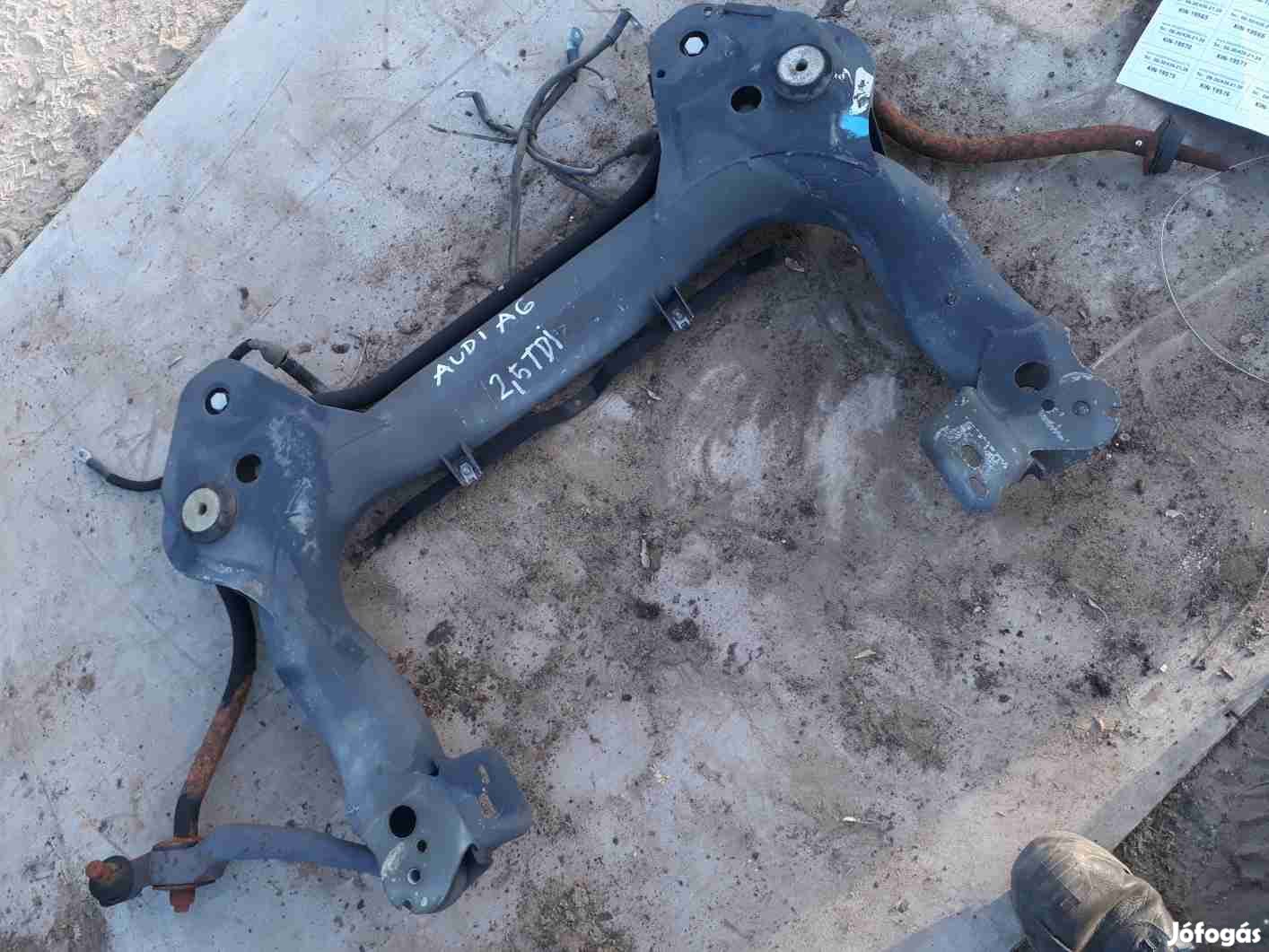 Audi A6 C4 Első Bölcső