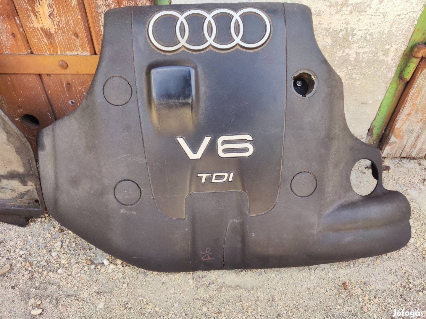 Audi A6 C5 2.5v6 felső motorburkolat 1997-2000