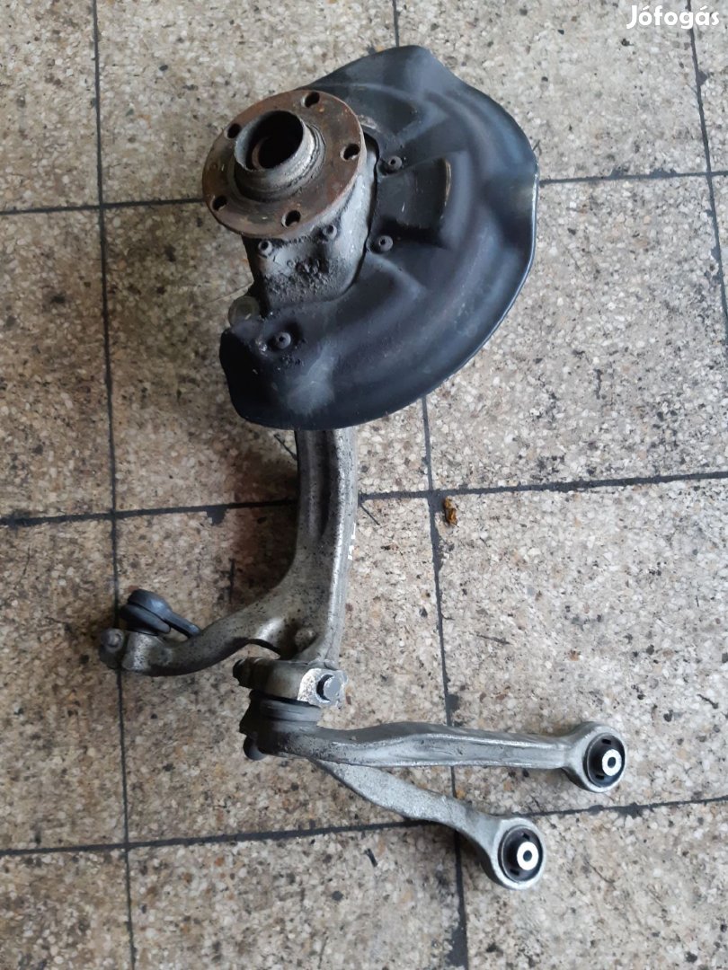 Audi A6 C5 Bal Első Csonkállvány Kerékaggyal ABS Jeladó