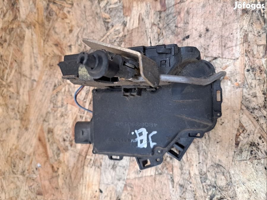 Audi A6 C5 1998-2004 Jobb Hátsó Ajtó Központi Zár