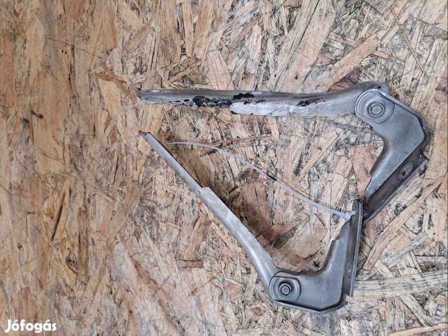 Audi A6 C5 1998-2004 Motorháztető Zsanér Pár