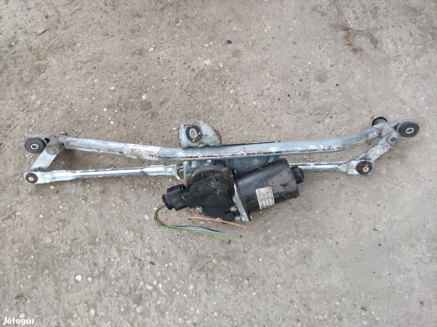 Audi A6 C5 első ablaktörlő szerkezet + motor