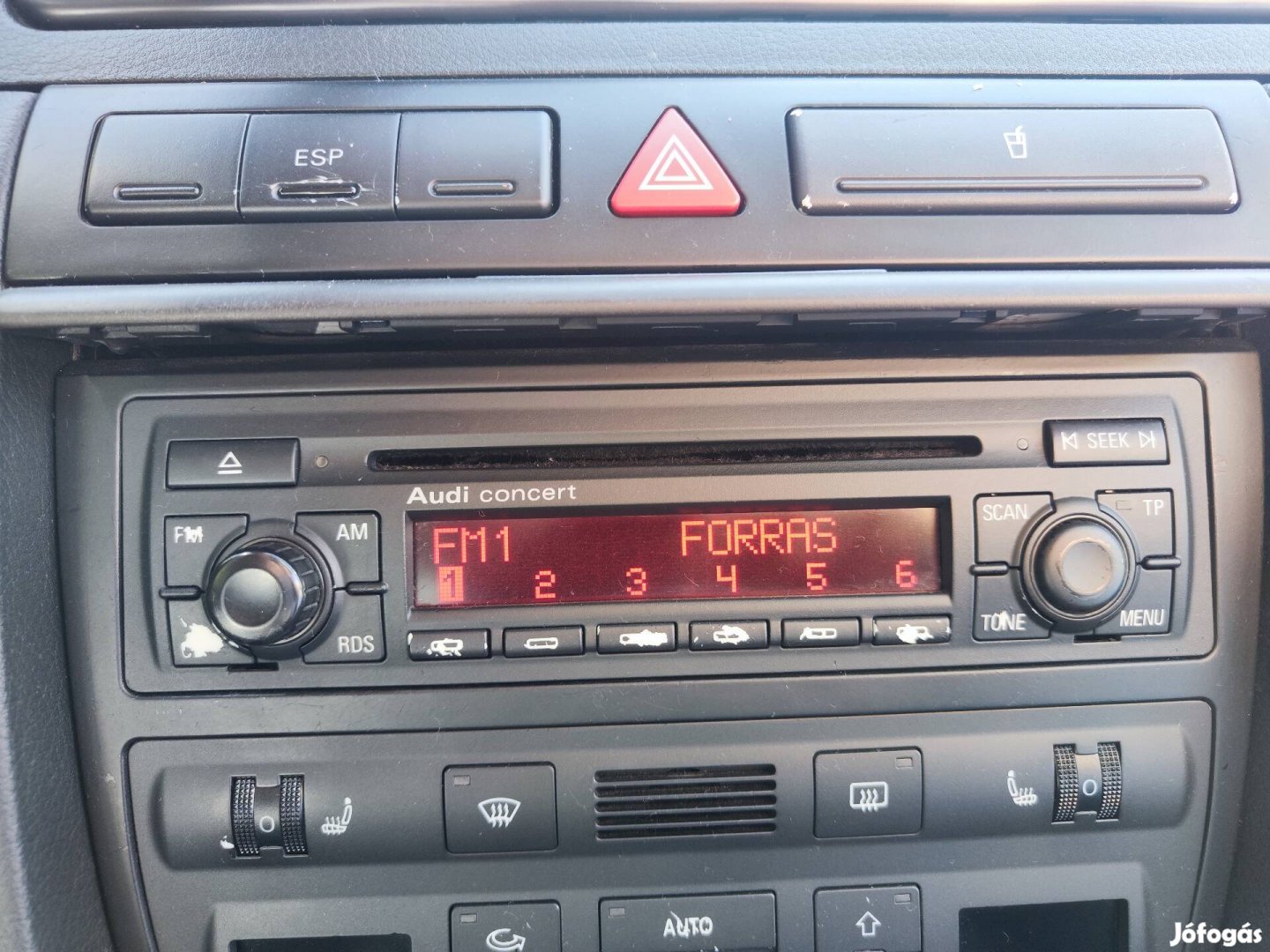 Audi A6 C5 gyári CD rádió kód nélkül 