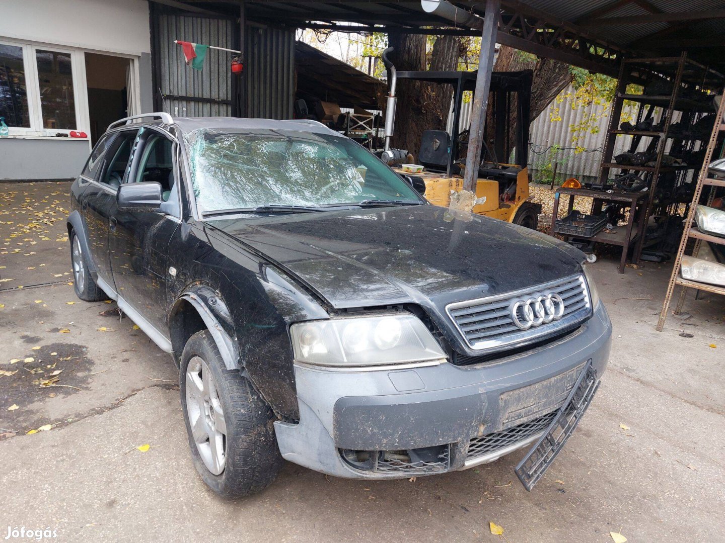 Audi A6 C5 karosszéria elemei Kombi LY9B