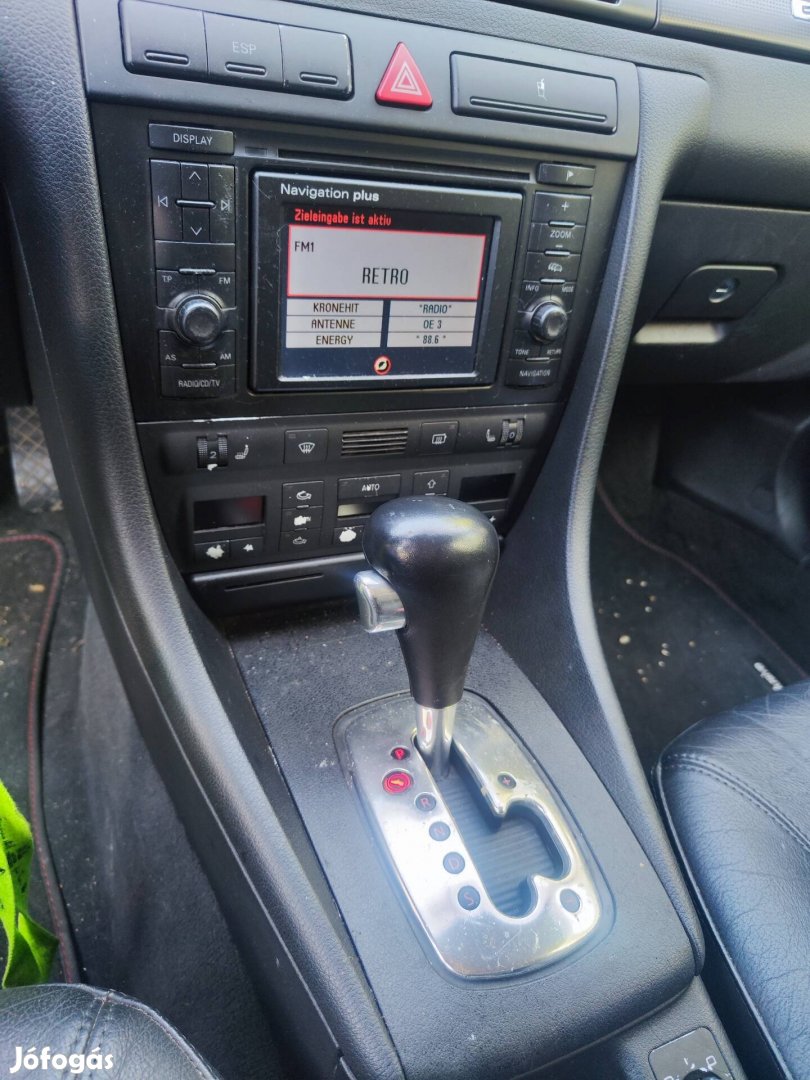 Audi A6 C5 navigáció kodjával együtt 1997-2004