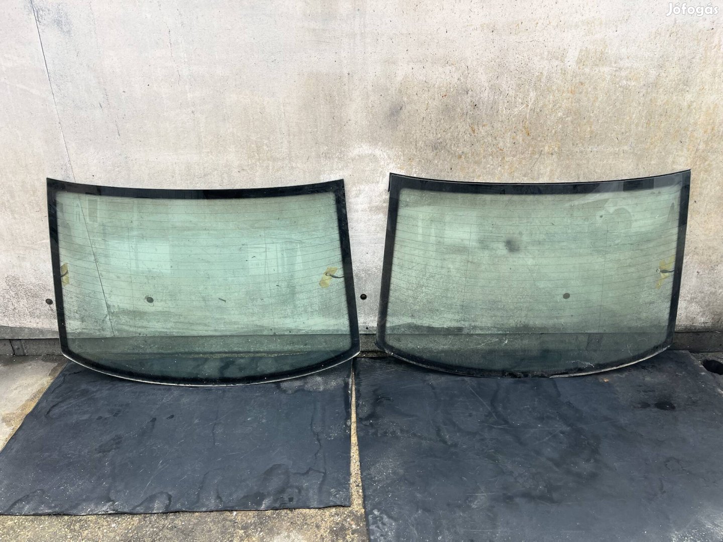 Audi A6 C5 sedan hátsó szélvédő