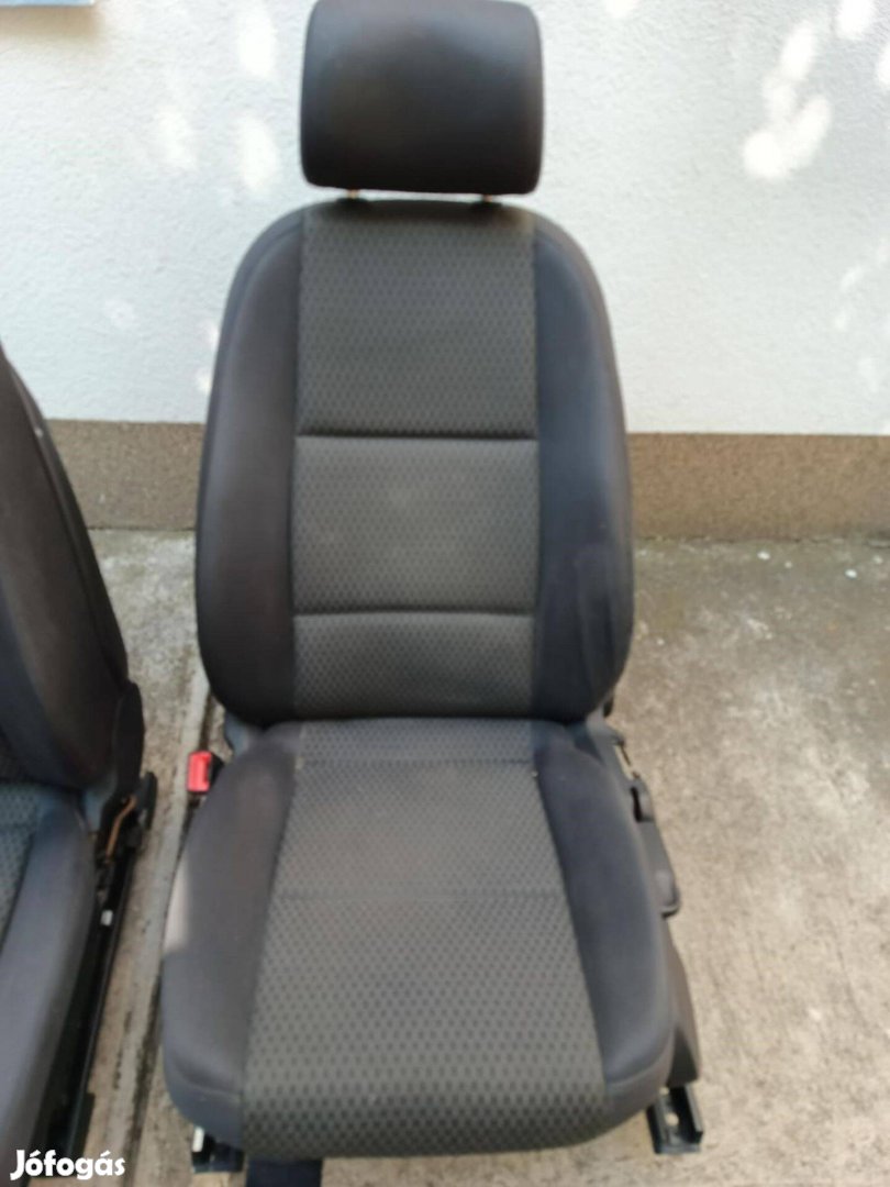 Audi A6 C6 első ülések