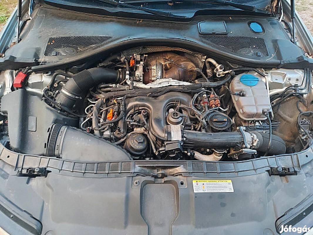 Audi A6 C7 4G CLA motor 3.0 tdi 204 le fűzött blokk hengerfej