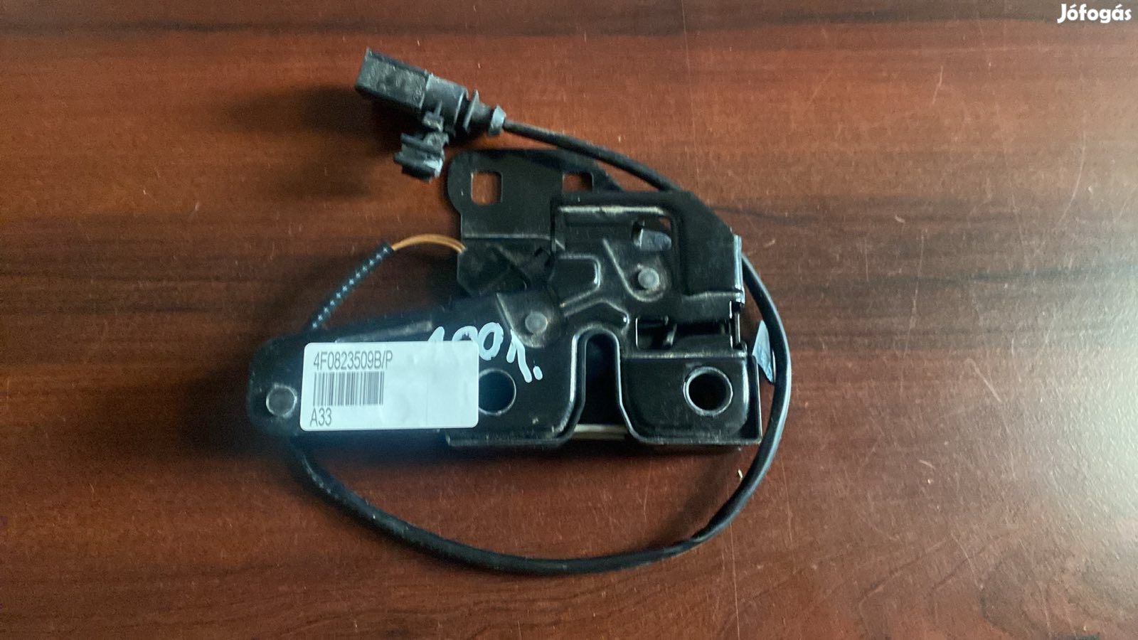 Audi A6/S6 motorháztető zár 4F0823509B eladó