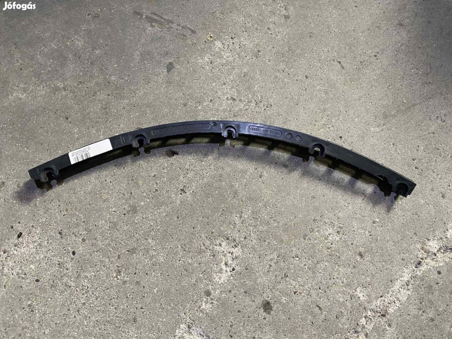 Audi A6 bal hátsó ajtó tömítés rögzítő eladó