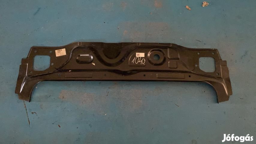 Audi A6 hátsó lökhárító zárópanel 4G9813307 eladó