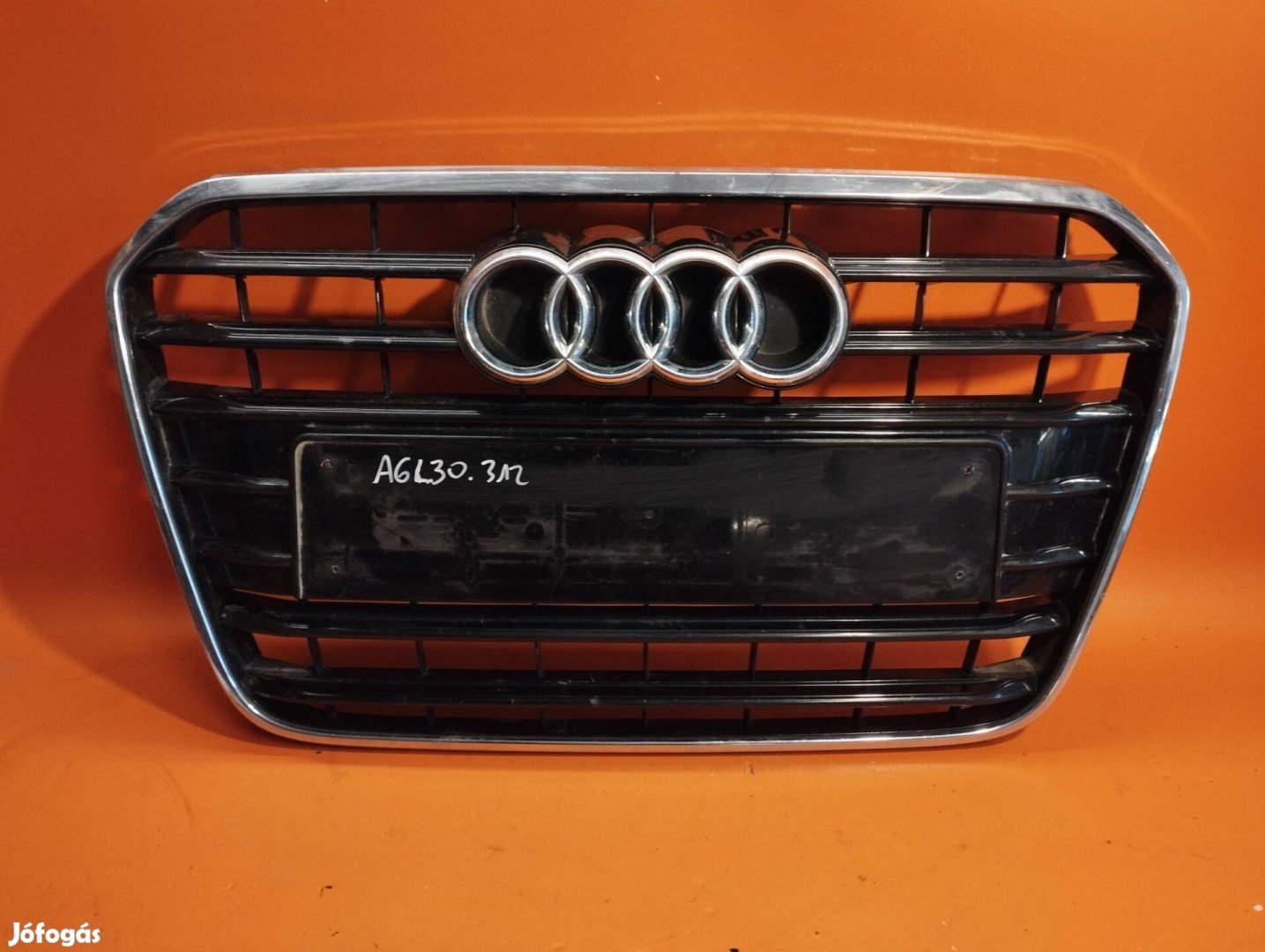 Audi A6 hűtőrács 4G0853653 (L.30.312)