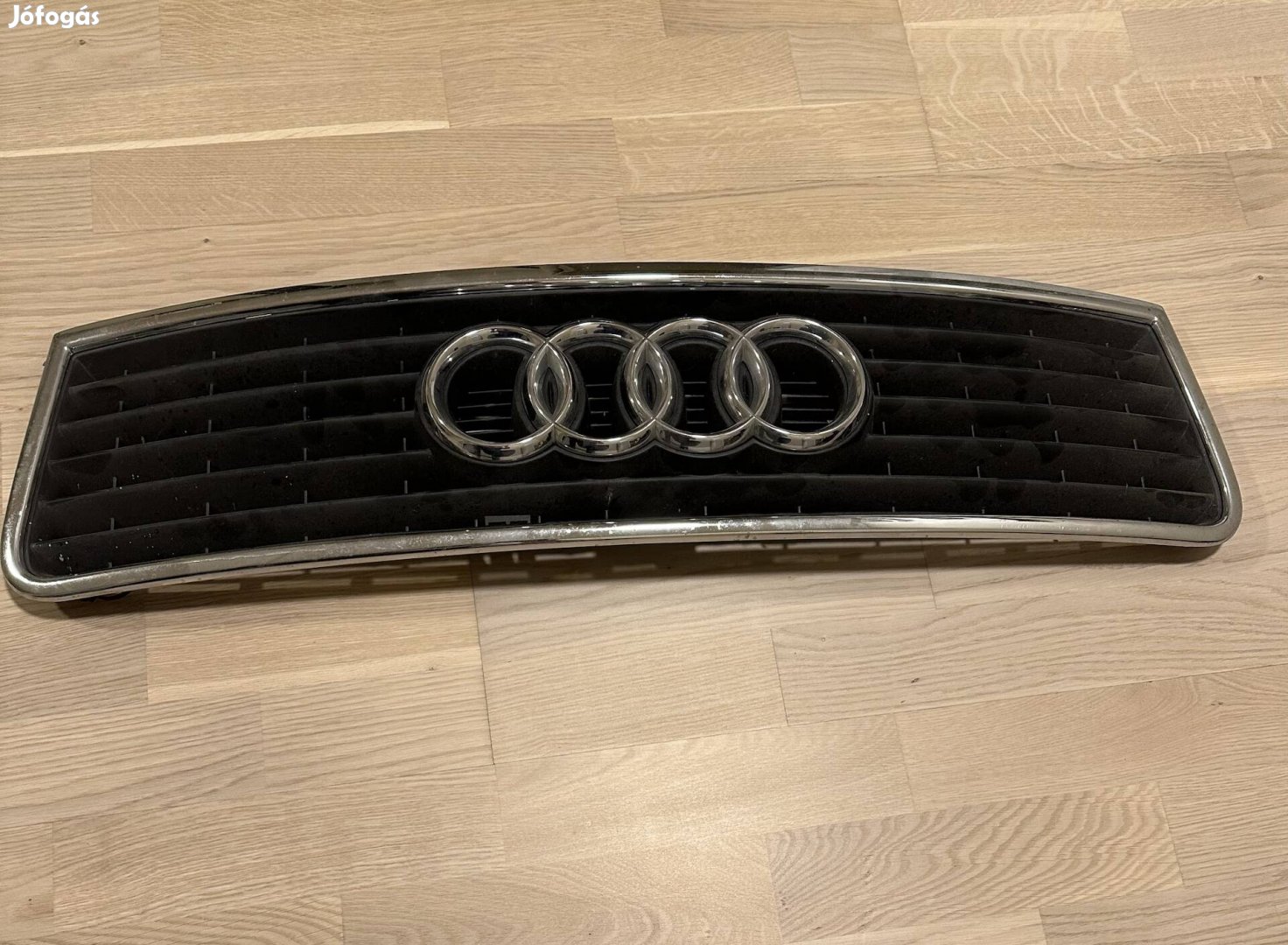 Audi A6 hűtőrács