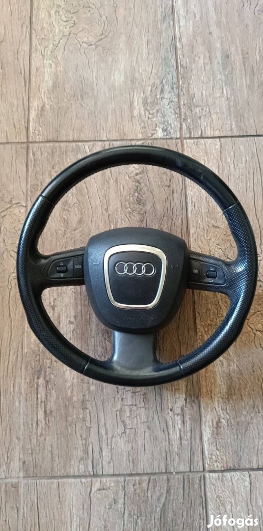 Audi A6 kormány légzsákkal