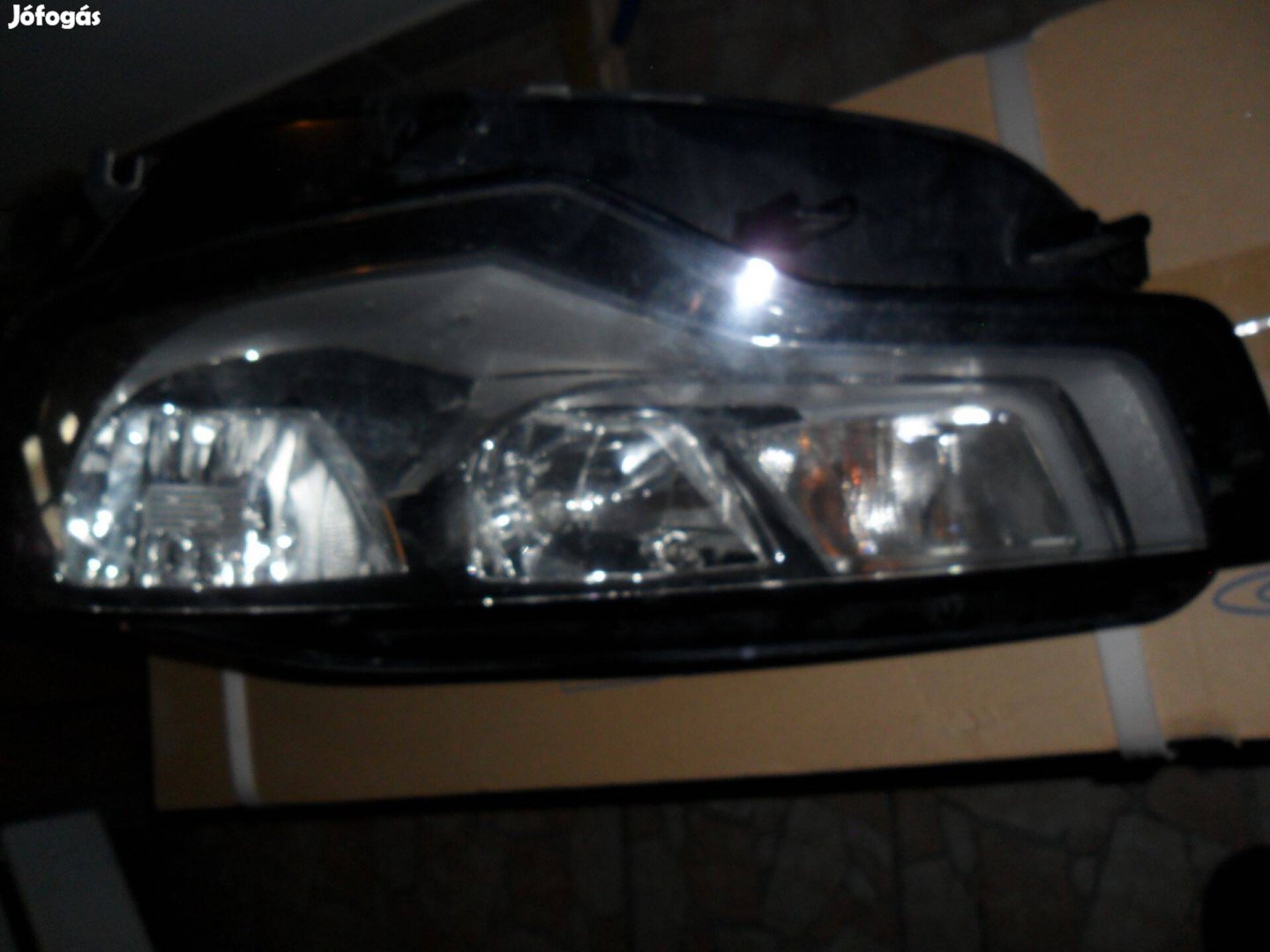 Audi A6 lámpa