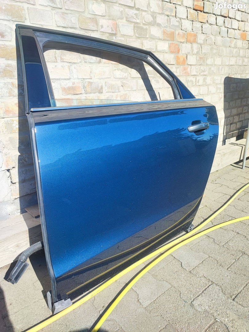 Audi A8 D4 4H bal hátsó ajtó