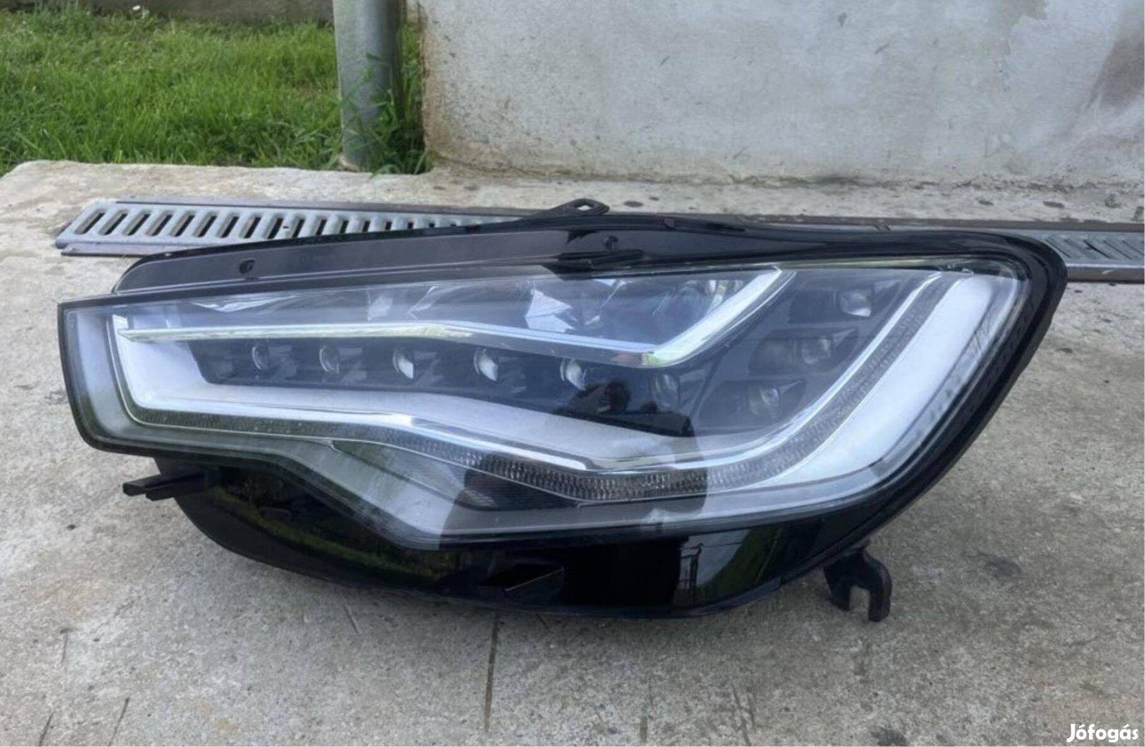Audi A8 fényszóró