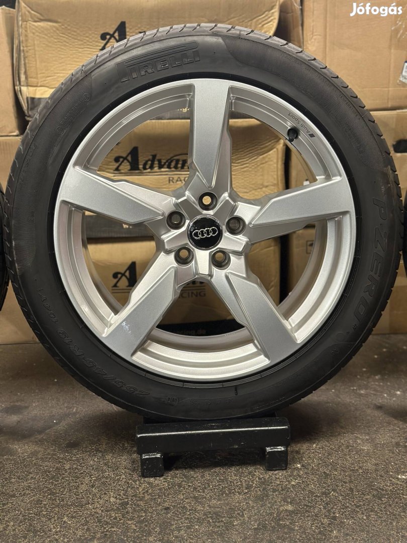 Audi Gyári 19zoll patika Alufelnik gumikkal 5x112 Pirelli