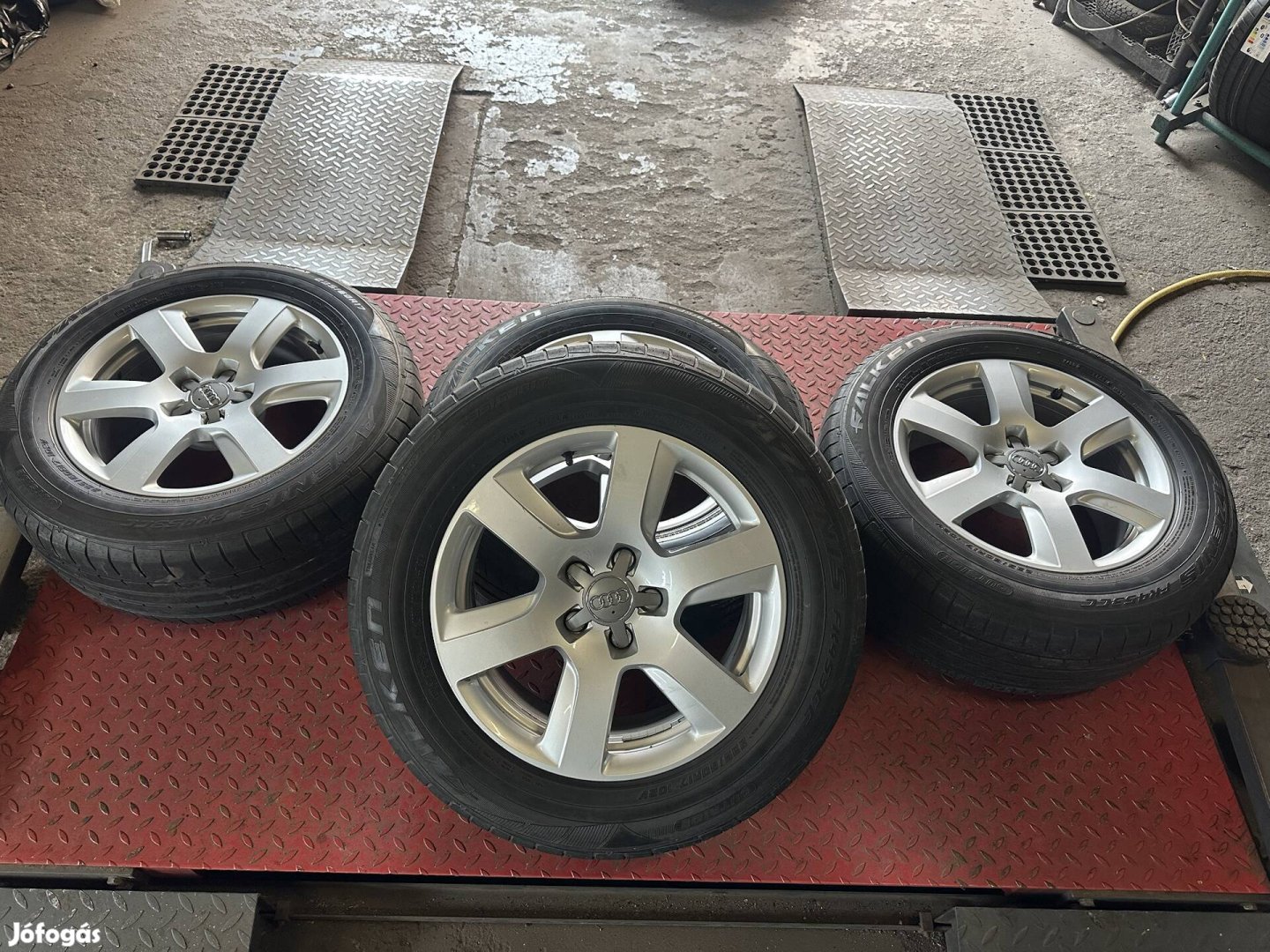 Audi Gyári Alufelni 17" A4 A5 A7 A8