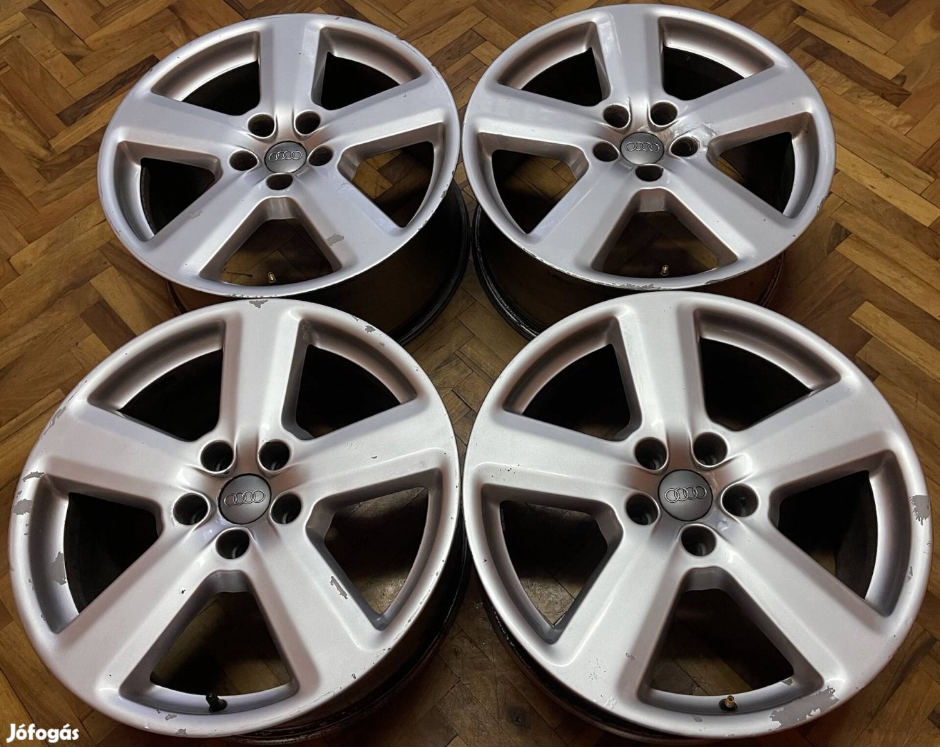 Audi Gyári Alufelni 18" 5x112