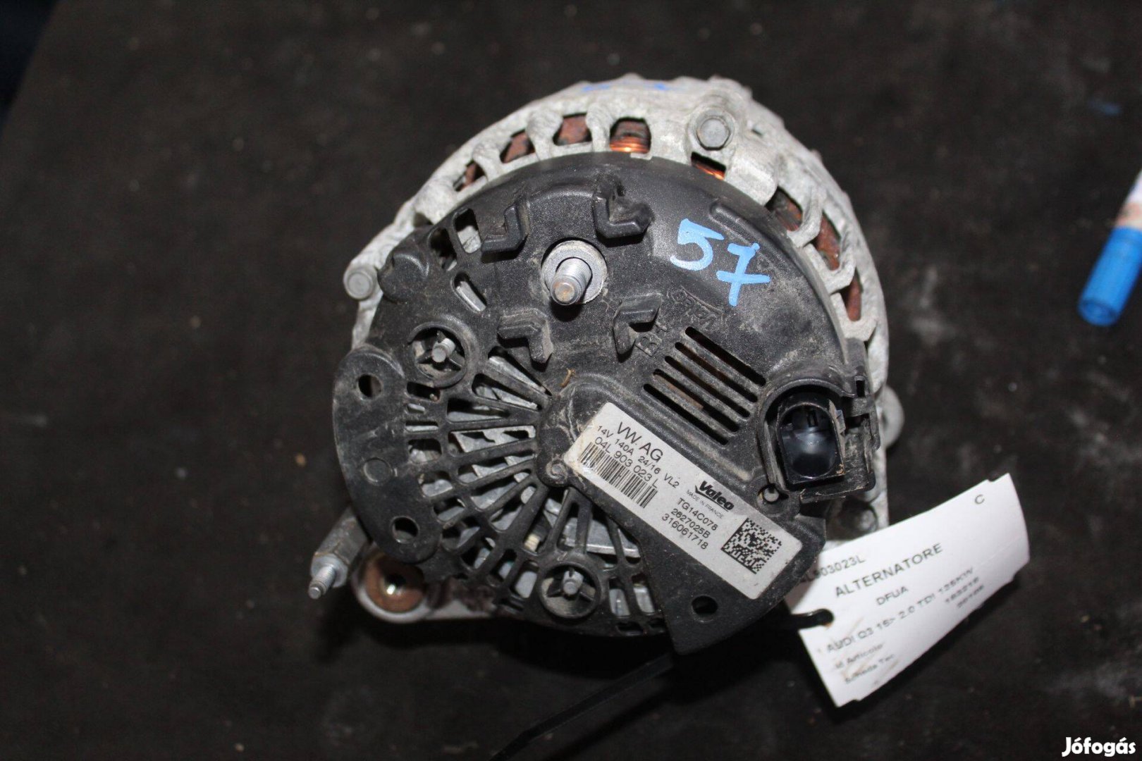 Audi Q3 2016- generátor 04L903023L (57)