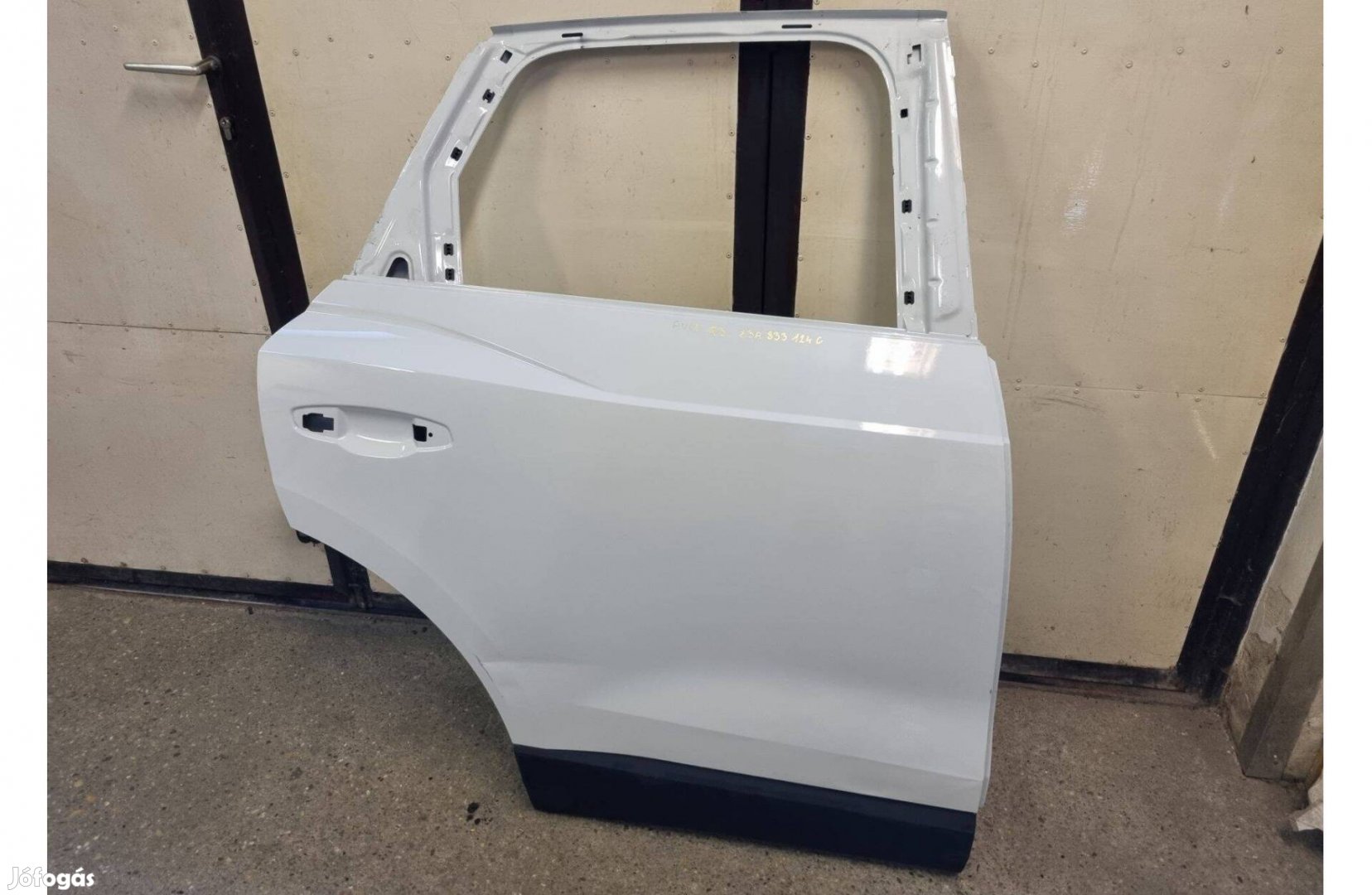 Audi Q3 2018- Jobb hátsó ajtó