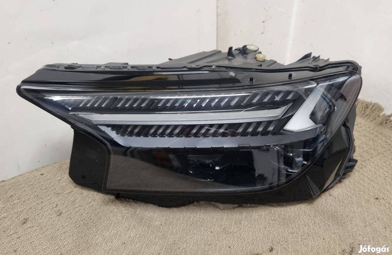 Audi Q4 E-Tron Matrix Full-Led Bal fényszóró 89A941035D sérült