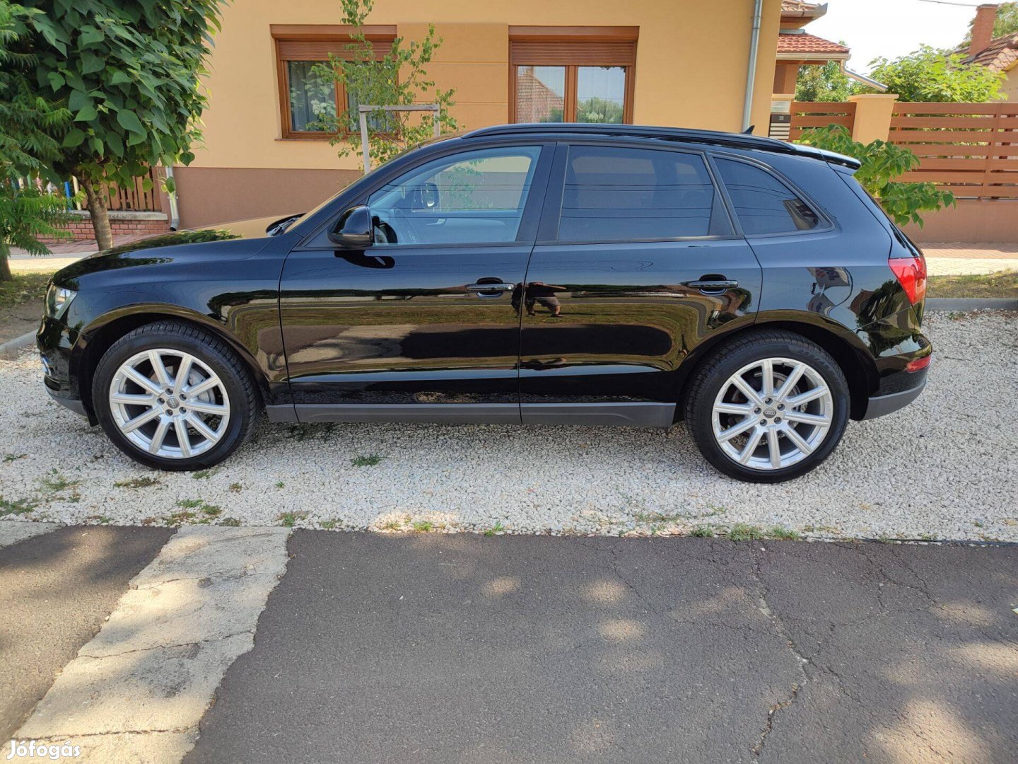 Audi Q5 2,0 TDI 150-lóerős!