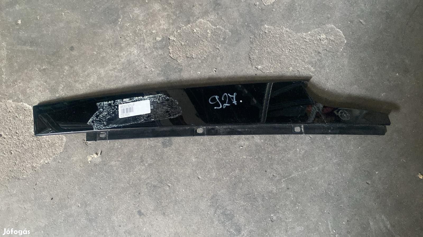 Audi Q5 Bal B oszlop takaró elem 8R0837901L eladó