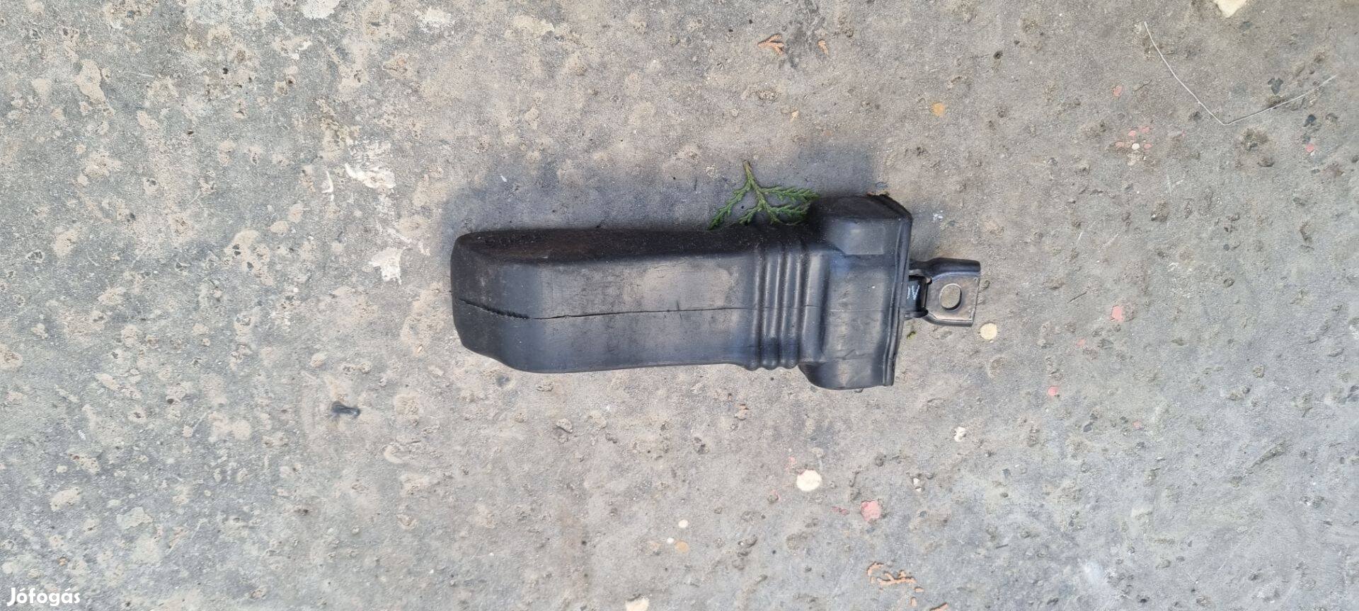 Audi Q5 Jobb első ajtóhatároló